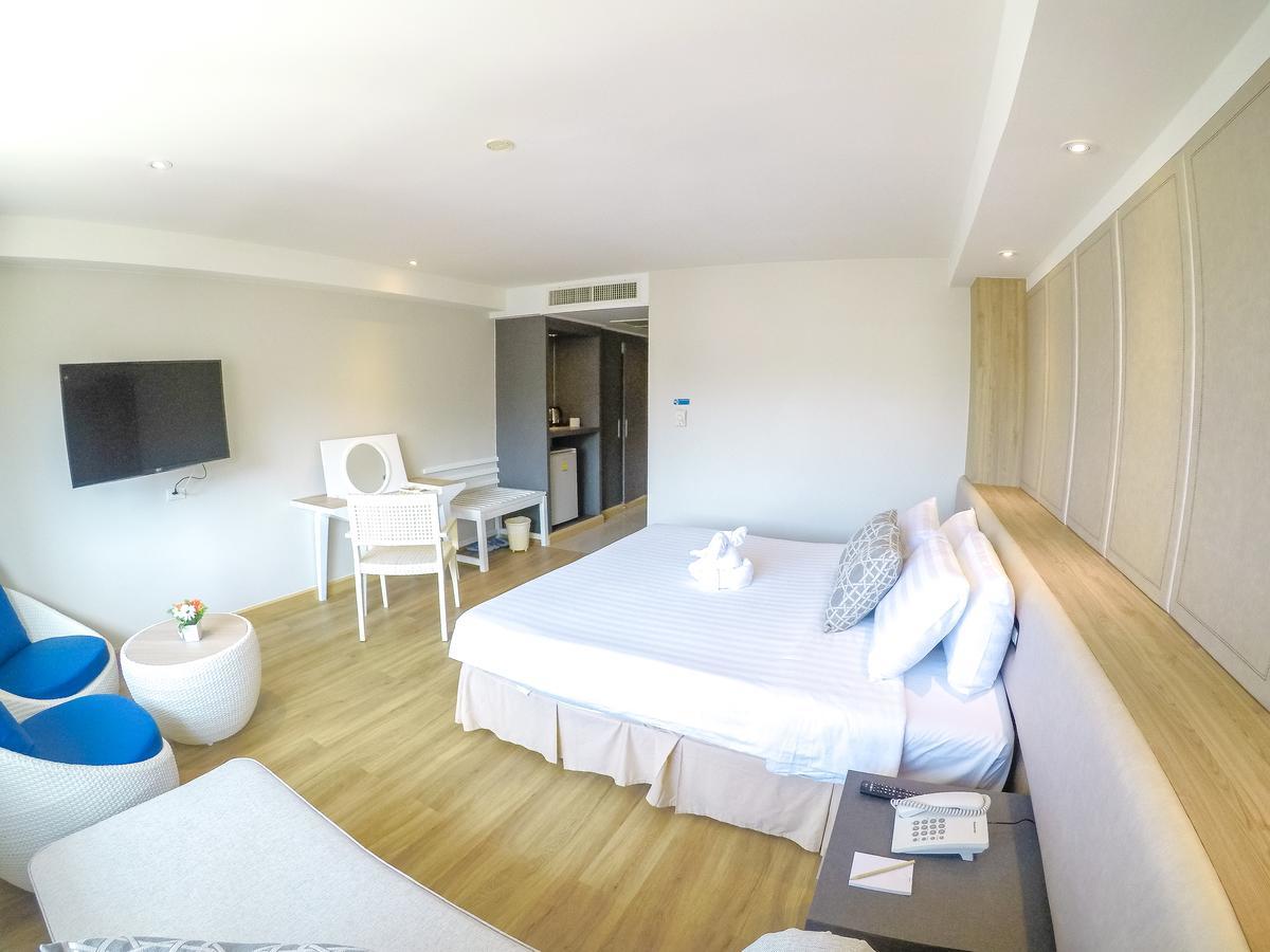 Hiran Residence Patong Exterior foto