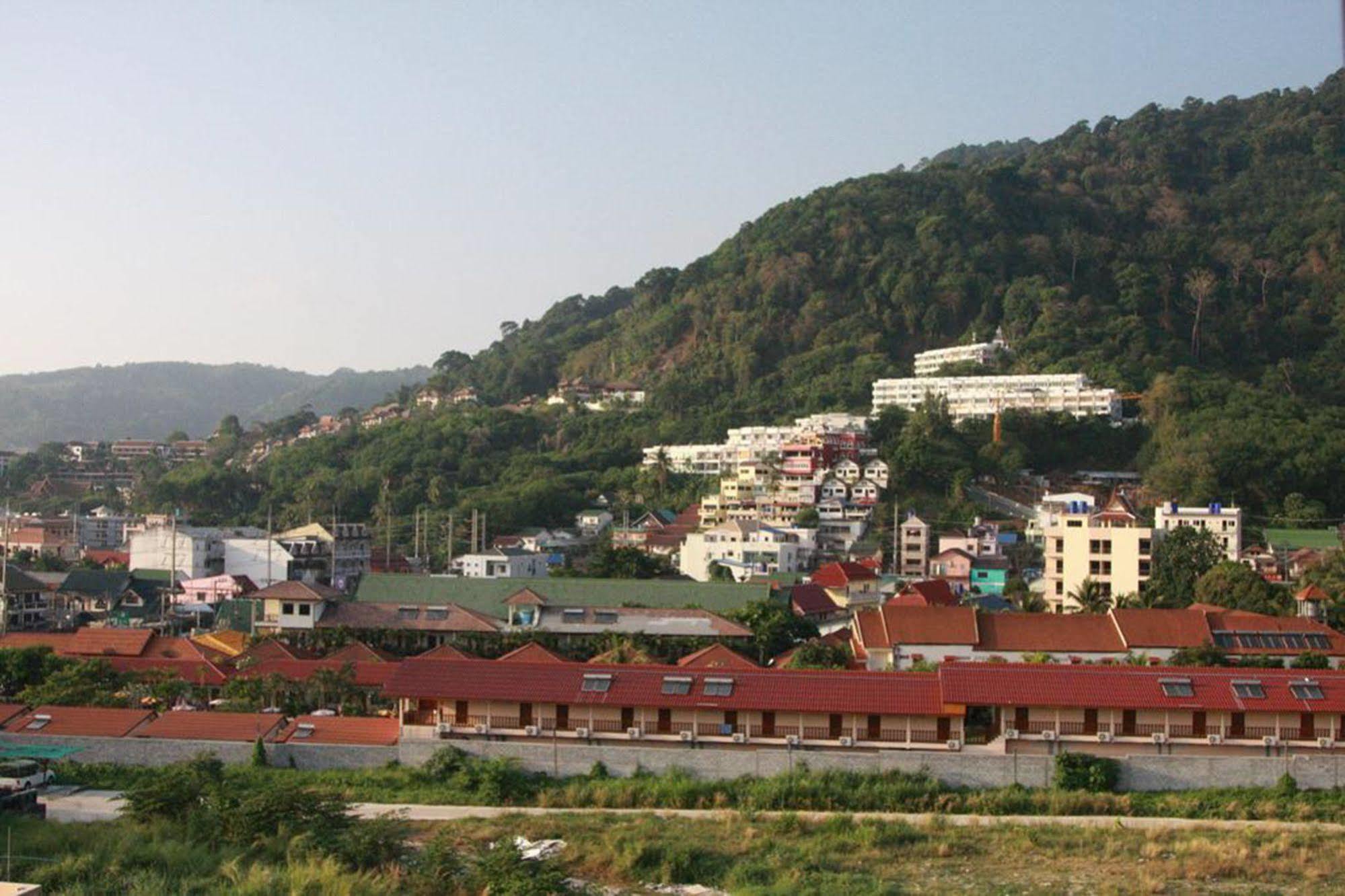 Hiran Residence Patong Exterior foto